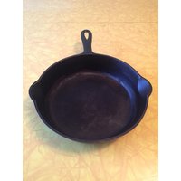 S. R. & Co. Gusseisen Geschicklichkeit Pan Griddle Ofen To Klein 8" Durchmesser S. R. & Co. Gusseisen Geschicklichkeit Pan Griddle Ofen To Klein 8" Durchmesser von CommonThreadClothing