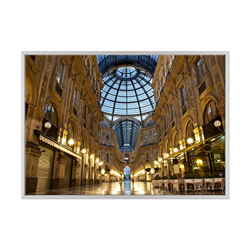 Bild auf Leinwand, gerahmt, mit Rahmen, Mailand, Galleria Vittorio Emanuele II, Platz des Herren, 70 x 100 cm, moderner Stil, Weiß von ConKrea