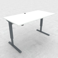 Steh-/Sitz-Schreibtisch 501-52 von ConSet Büromöbel GmbH