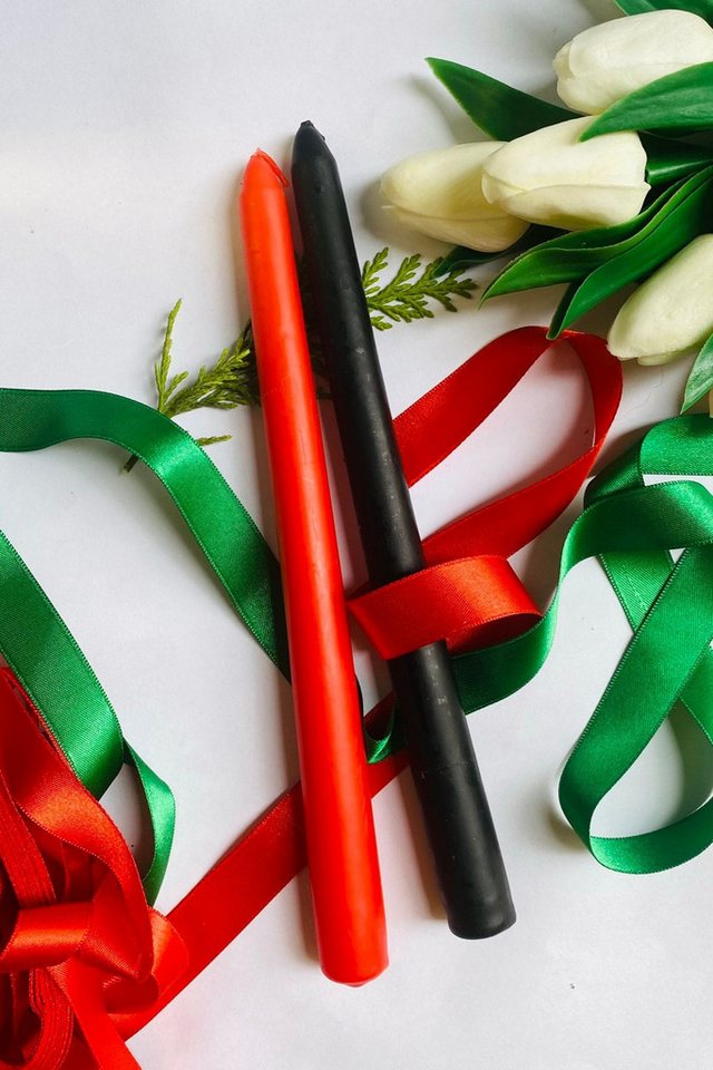 Conceptum Hypnose Tafelkerze Christmas (Set, 2-tlg., 2 Kerze), 2er Premium Tafelkerzen Set, 25cm, Elegante Deko in vielen Farben von Conceptum Hypnose