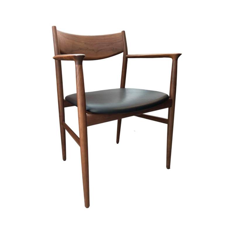 Stuhl Kamuy Leder L3 Schwarz Gestell Nussbaum Massiv Stuhl Kamuy Leder L3 Schwarz Gestell Nussbaum Massiv von Conde House
