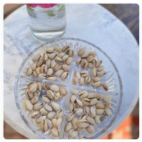 Vintage Rundes Geteiltes Tablett | 4-Teilig von ConsideredFoundLux