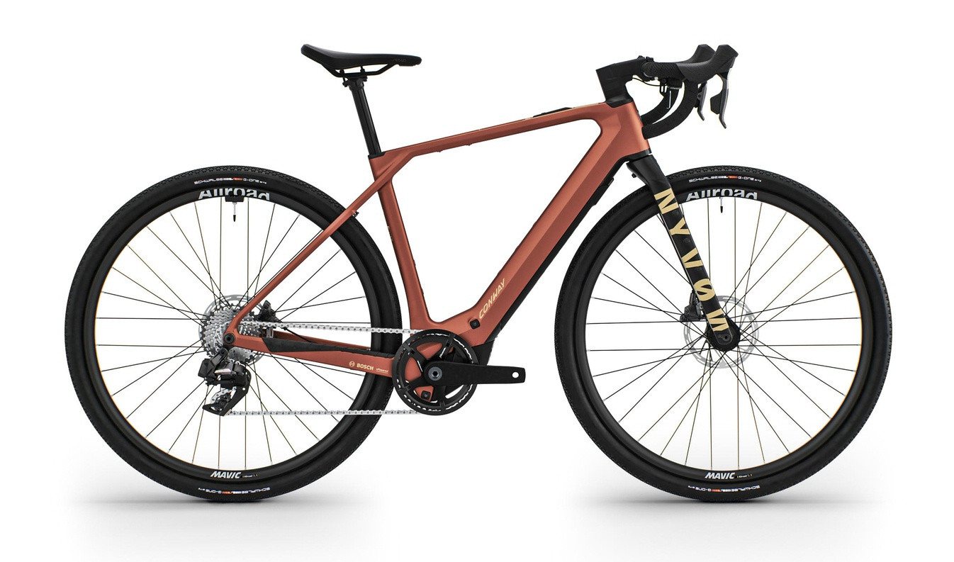 Conway E-Bike E-Gravelbike Nyvon 12.0 rustred matt / terra matt 28" 400 Wh Diamant, 12 Gang SRAM SRAM "Force AXS XPLR", 12speed Schaltwerk Conway E-Bike E-Gravelbike Nyvon 12.0 rustred matt / terra matt 28" 400 Wh Diamant, 12 Gang SRAM SRAM "Force AXS XPLR", 12speed Schaltwerk von Conway