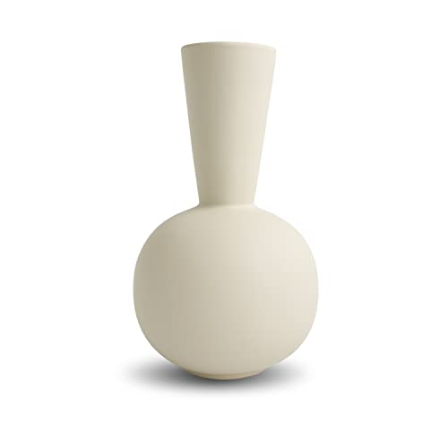 Cooee Design Trumpet-Vase aus Keramik in der Farbe Shell Cremeweiß Handgefertigt, Maße: 17cm x 17cm x 30cm, HI-028-29-SH von Cooee Design