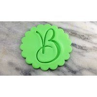 Monogramm Geriffelter Kreis Ausstechform 2-Teilig, Stempel & Umriss #1 - Scharfe Kanten Schneller Versand Wählen Sie Ihre Eigene Größe Monogramm Geriffelter Kreis Ausstechform 2-Teilig, Stempel & Umriss #1 - Scharfe Kanten Schneller Versand Wählen Sie Ihre Eigene Größe von CookieCutterLady