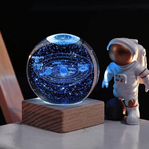 Coomir 3D Kristallkugel Nachtlicht, USB 3D Sonnensystem Planeten Kristallkugel Nachtlicht, 3D-Lasergravurverfahren LED Ball Lampe,Mit Holzsockel, Nachttischlampe Kristallkugel Dekoratives Licht von Coomir