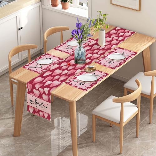 Valentinstag Tischläufer und Platzdeckchen Set, 33x183cm Langer Tischläufer mit Herz Design, Burlap Valentinstag Tischdekoration, Valentinstag Tischdekorationen und Zubehör (Liebe) von Coonoor