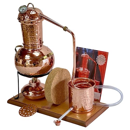 Copper Garden Aroma Destille Arabia 2 Liter I Tischdestille inkl. Spiritusbrenner, Aromasieb & Thermometer I Destillieranlage für Hydrolate & ätherische Öle I Für Einsteiger & Fortgeschrittene Copper Garden Aroma Destille Arabia 2 Liter I Tischdestille inkl. Spiritusbrenner, Aromasieb & Thermometer I Destillieranlage für Hydrolate & ätherische Öle I Für Einsteiger & Fortgeschrittene von Copper Garden