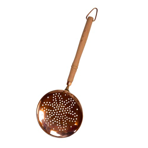 CopperGarden Schaumlöffel mit Holzgriff I Schaumkelle aus blankem Kupfer I flache Siebkelle mit feinen Löchern I Abseihlöffel mit Haken zum Aufhängen I Kelle mit 28 cm Länge & 10 cm Durchmesser von Copper Garden