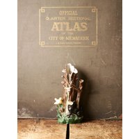 Wald Figürliche Vasen - Holz Stumpf Mit Tieren Und Trauben Wald Figürliche Vasen - Holz Stumpf Mit Tieren Und Trauben von CopperAndTin