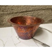Handgefertigte Runde Kupferstabspüle - Gehämmertes Trommeldesign Mit Inklusiven Ablauf von CopperSouk