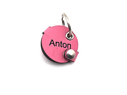 CopterFarm Hundemarkentasche für Hunde am Halsband | mit Gravur, Druckknopf | Kunstleder, Echtleder | Hundemarke | individuell beidseitig graviert (Pink, Rund) von CopterFarm