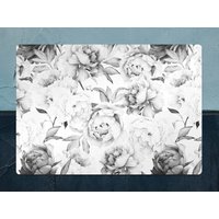 Monochrome Weiße Pfingstrose Stuhlmatte, Graue Vinyl Bodenmatte, Schutzmatte, Blumen Splat Matte, Pvc Dekorative Geschenkidee von CoralHorizon