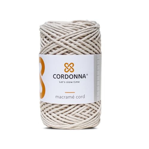 3 mm Makramee Baumwolle Garn aus 25 Fäden 100 m gezwirnte Makramee Schnur Farbiger Baumwoll Strick für Bastelarbeiten, Wandteppiche und Pflanzenampeln Makramee Zubehör Cordonna - Hellbeige 3 mm Makramee Baumwolle Garn aus 25 Fäden 100 m gezwirnte Makramee Schnur Farbiger Baumwoll Strick für Bastelarbeiten, Wandteppiche und Pflanzenampeln Makramee Zubehör Cordonna - Hellbeige von Cordonna