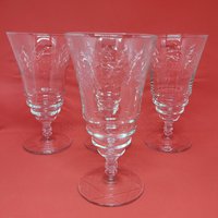 Libbey Rock Sharpe Artic Rose Stiel 3005 Eisteekel Gläser-Set Von 4-Zwei Sets Verfügbar von CordovaVintage