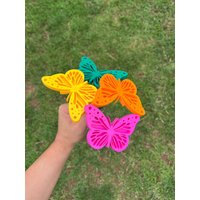 Insektentränke Bienentränke Schmetterlingform Garten Deko Wasserstelle Schmetterlinge Hummeln Wildbienen Balkon Pink Gelb Orange Grün von Cornstarch3D