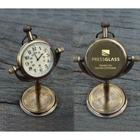 Tischuhr Mit Individueller Gravur Elegantes Firmengeschenk von CorporateGiftsIN