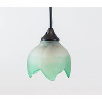 Vintage Deckenlampe | Grüne Florale Form Milchglas 80Er Jahre Design von CosmicDesignNL