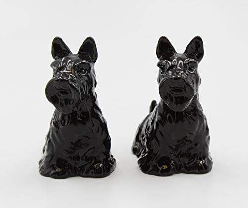 Cosmos Gifts Salz- und Pfefferstreuer aus feiner Keramik, Motiv: Scottish Terrier, 10,2 cm lang Cosmos Gifts Salz- und Pfefferstreuer aus feiner Keramik, Motiv: Scottish Terrier, 10,2 cm lang von Cosmos Gifts