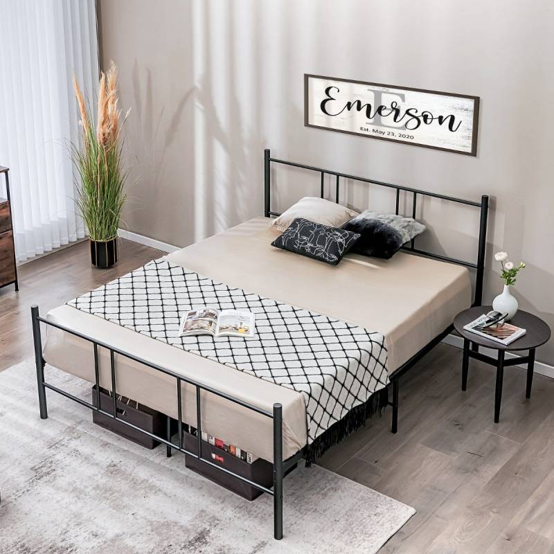 Bettrahmen aus Metall Modernes Plattform-Bettgestell Plattformbett 200 x 140 cm Schwarz von Costway