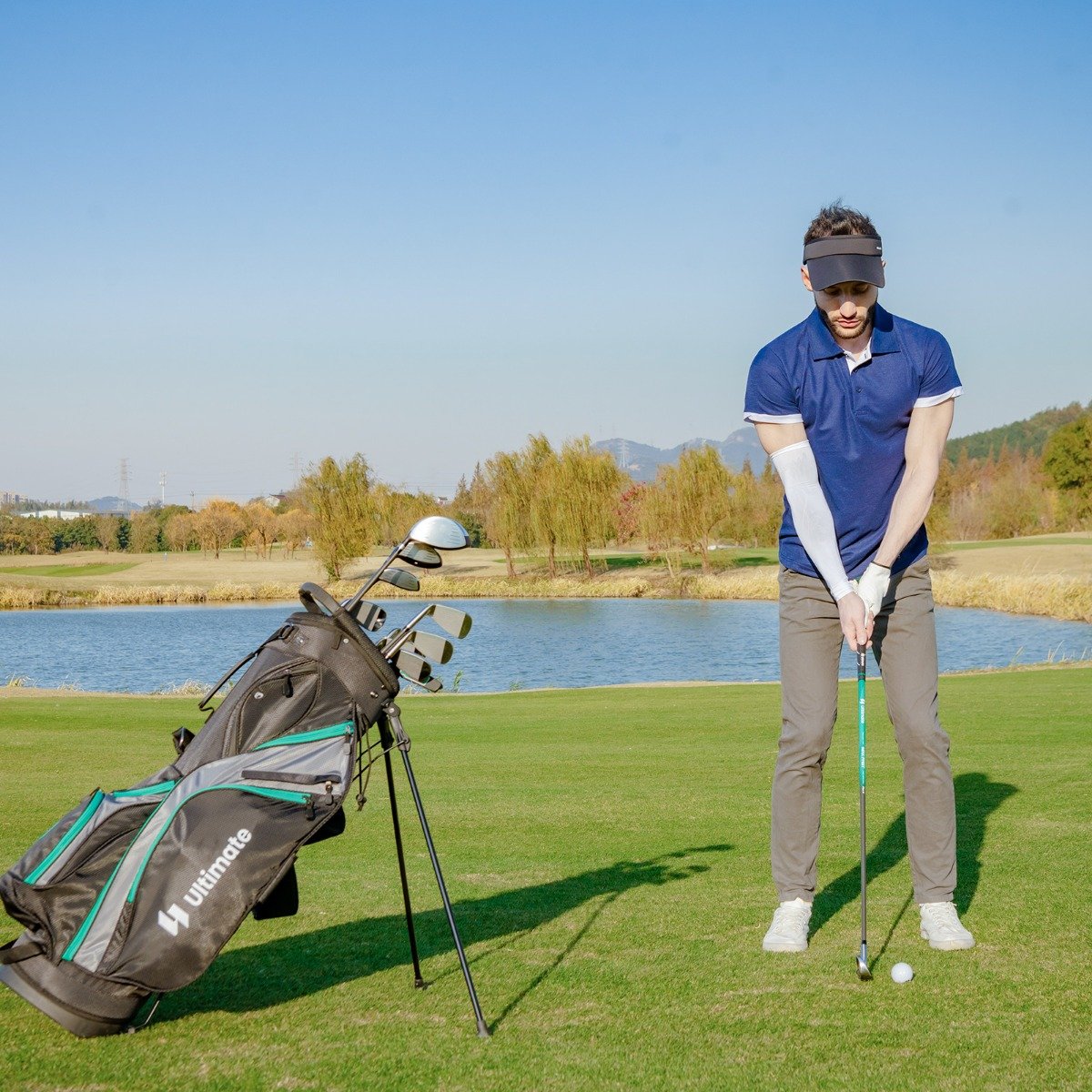 Herren Golfschläger Set 11 teilige Golfschlägersätze rechtshändig mit Regenhaube Grün Herren Golfschläger Set 11 teilige Golfschlägersätze rechtshändig mit Regenhaube Grün von Costway