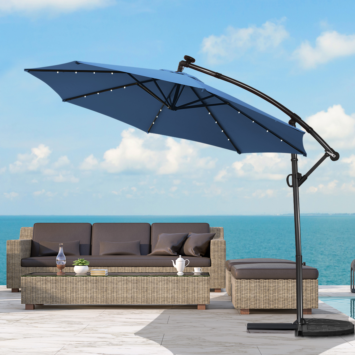 Sonnenschirm mit LED-Solar-Beleuchtung Drehbar Ampelschirm für Garten Ø 300 cm Blau von Costway