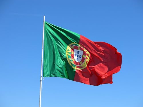 Cosymate Portugal Flagge Portugisische Nationalflagge mit Messing-Ösen - Strapazierfähige Fahne für Fahnenmast - 100% Polyester, 90x150cm von Cosymate
