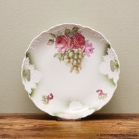 Antike Jugendstil Kuchenplatte Geblümte Porzellan Kuchenplatte von CottageChicCanada