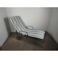 1940's Iron Chaise #188311 Der Versand Ist Nicht Kostenlos, Bitte Kontaktieren Sie Uns Vor Dem Kauf von CottageTreasuresLV