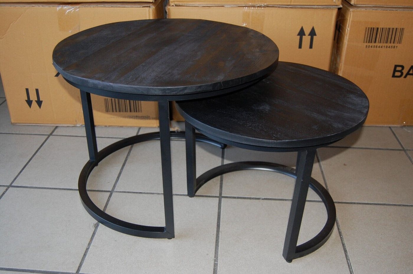 Couchcenter Couchtisch 2er Set Couchtische Arnheim Mangoholz Massiv rund Metall Satztische (2er Set), Tischplatte aus Mango Holz von Couchcenter