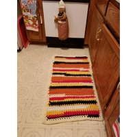 Brite Gestreift Werfen Teppich von CoversWithLove