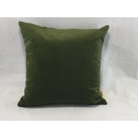 Kissenhüllen Aus Dunkel-Olivgrünem Velour von CovetedCushionsByAnn