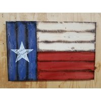 Hölzerne Rustikale Texas Starke Texas-Flagge von CowboyCapitalSigns