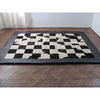Kuhfell Patchwork Teppich 7929 240 cm X 180 von CowhideCreations
