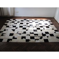Kuhfell Patchwork Teppich 8007 240 cm X 180 von CowhideCreations