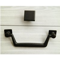 "128mm Möbelknauf Schwarz Weiß Möbel Knäufe Möbelgriff Knauf Rausschmeichler 128mm "128mm Möbelknauf Schwarz Weiß Möbel Knäufe Möbelgriff Knauf Rausschmeichler 128mm von CozyChiccc