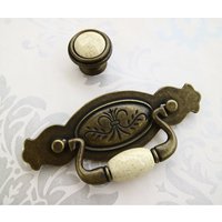 3.75"Antik Bronze Knauf Beige Porzellan Möbelknäufe Schubladengriffe Möbelgriffe Keramik Knäufe 96mm Möbelknäufe" von CozyChiccc