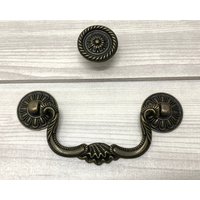 3.75" Schubladengriff Kommode Knauf Blumen Blumengriff Tropfen Griff Zierknopf Küchenschrank Türgriff Dunkel Antik Bronze 96mm von CozyChiccc