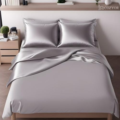 Cozyor Wende-Bettwäsche 155x220 cm glänzend matt, Satin & Mikrofaser, extra dick und weich mit robustem Reißverschluss, 1x Deckenbezug + 2X Kissenbezug 80x80 cm, 3-teilig, hellgrau Moonlight Cozyor Wende-Bettwäsche 155x220 cm glänzend matt, Satin & Mikrofaser, extra dick und weich mit robustem Reißverschluss, 1x Deckenbezug + 2X Kissenbezug 80x80 cm, 3-teilig, hellgrau Moonlight von Cozyor