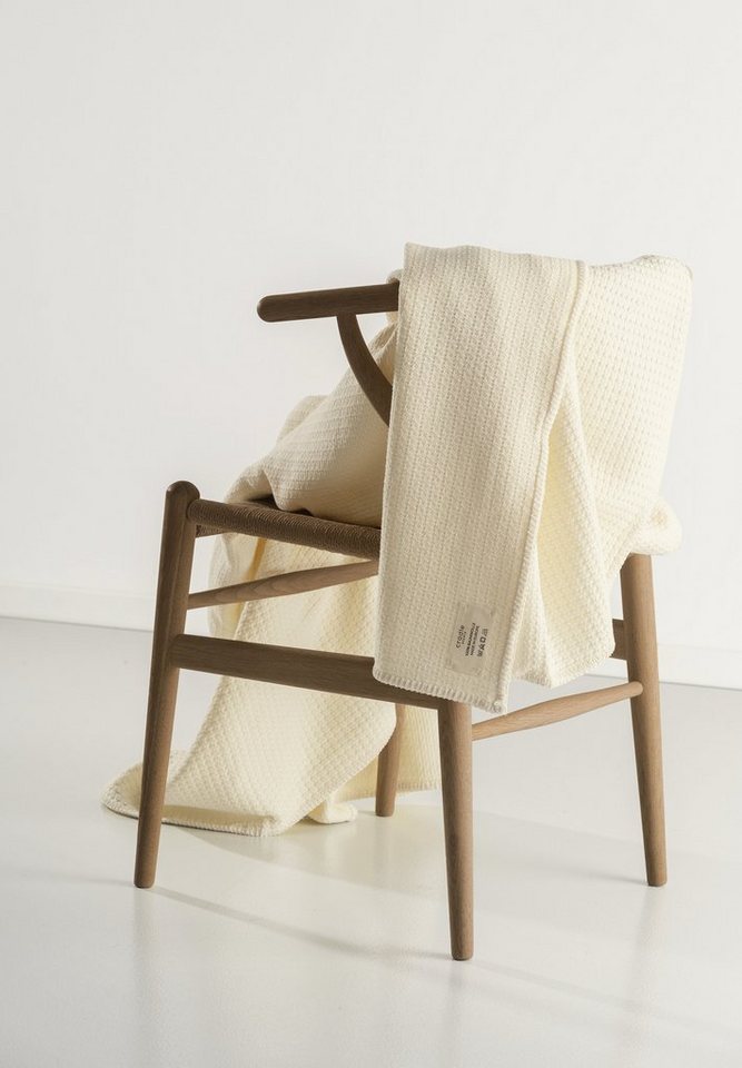 Wohndecke Cosy Occassion Oversize, Cradle Studio, Solarstrombetriebene, CO-2 neutral, Faire Arbeitsbedingungen in Europa Wohndecke Cosy Occassion Oversize, Cradle Studio, Solarstrombetriebene, CO-2 neutral, Faire Arbeitsbedingungen in Europa von Cradle Studio