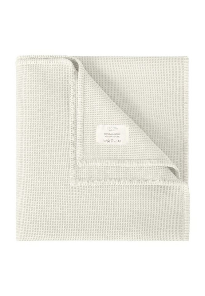 Wohndecke Piqué Zea Oversize, Cradle Studio, Solarstrombetriebene, CO-2 neutral, Faire Arbeitsbedingungen in Europa Wohndecke Piqué Zea Oversize, Cradle Studio, Solarstrombetriebene, CO-2 neutral, Faire Arbeitsbedingungen in Europa von Cradle Studio