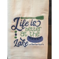 Am See Ist Das Leben Besser Bestickt Mehlsack Handtuch von CraftDivaCreations