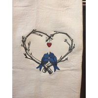 Liebe Vögel Skizzieren Besticktes Mehlsack Handtuch Liebe Vögel Skizzieren Besticktes Mehlsack Handtuch von CraftDivaCreations