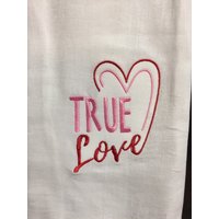 Wahre Liebe Bestickt Mehl Sack Handtuch Wahre Liebe Bestickt Mehl Sack Handtuch von CraftDivaCreations