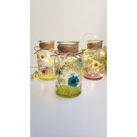 Blaues Gänseblümchen Mini-Vase, Led-Option, Echte Blumen-Dekor, Housewarming, Jahrestag, Hochzeitsgeschenk, Hochzeit-Teelicht von CraftJamming