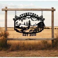 Personalisiertes Farmhaus Metallschild Individuelle Ranch Eingangsdekoration von CraftWallDecor