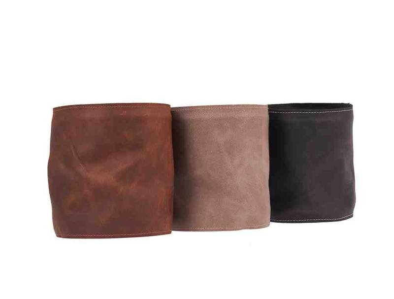 Crafted Leather & Lifestyle Blumentopf Leder Blumentopf/ Behälter-Schwarz Crafted Leather & Lifestyle Blumentopf Leder Blumentopf/ Behälter-Schwarz von Crafted Leather & Lifestyle