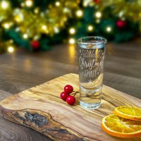 Weihnachtsstimmung Schnapsglas Mit Namen Personalisiert. Weihnachtliche Trinkgläser. Weihnachtsgeschenke Für Sie, Ihn, Sohn, Tochter. Graviertes Glas Weihnachtsstimmung Schnapsglas Mit Namen Personalisiert. Weihnachtliche Trinkgläser. Weihnachtsgeschenke Für Sie, Ihn, Sohn, Tochter. Graviertes Glas von CraftedCreated