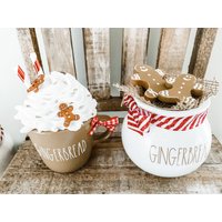 Mini Keramik Set, Tasse & Topf Duo, Weihnachten Dekor, Lebkuchen Faux Kekse von CraftedHiveCulture