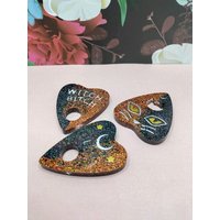 Glitzer Katze Oder Hexe Mini Resin Planchette Glitzer Katze Oder Hexe Mini Resin Planchette von CraftedWithCuriosity